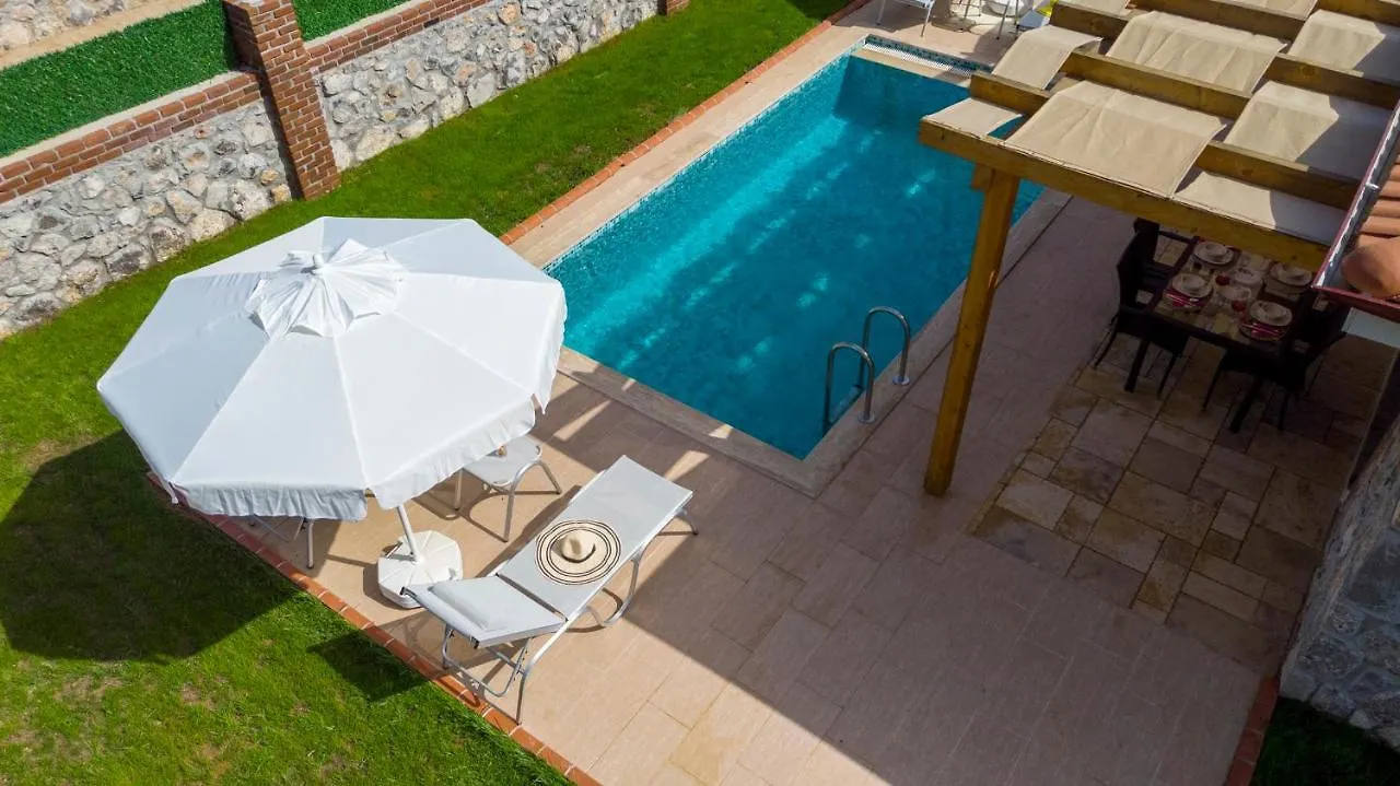 Cemre - 2 Bedroom Holiday Villa In Kayakoey Oeluedeniz Fethiye 0*,  Turkey